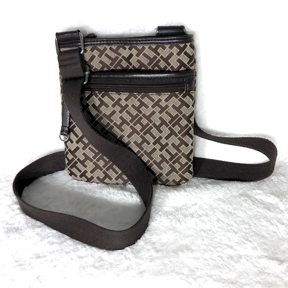Tommy Hilfiger Crossbody Purse